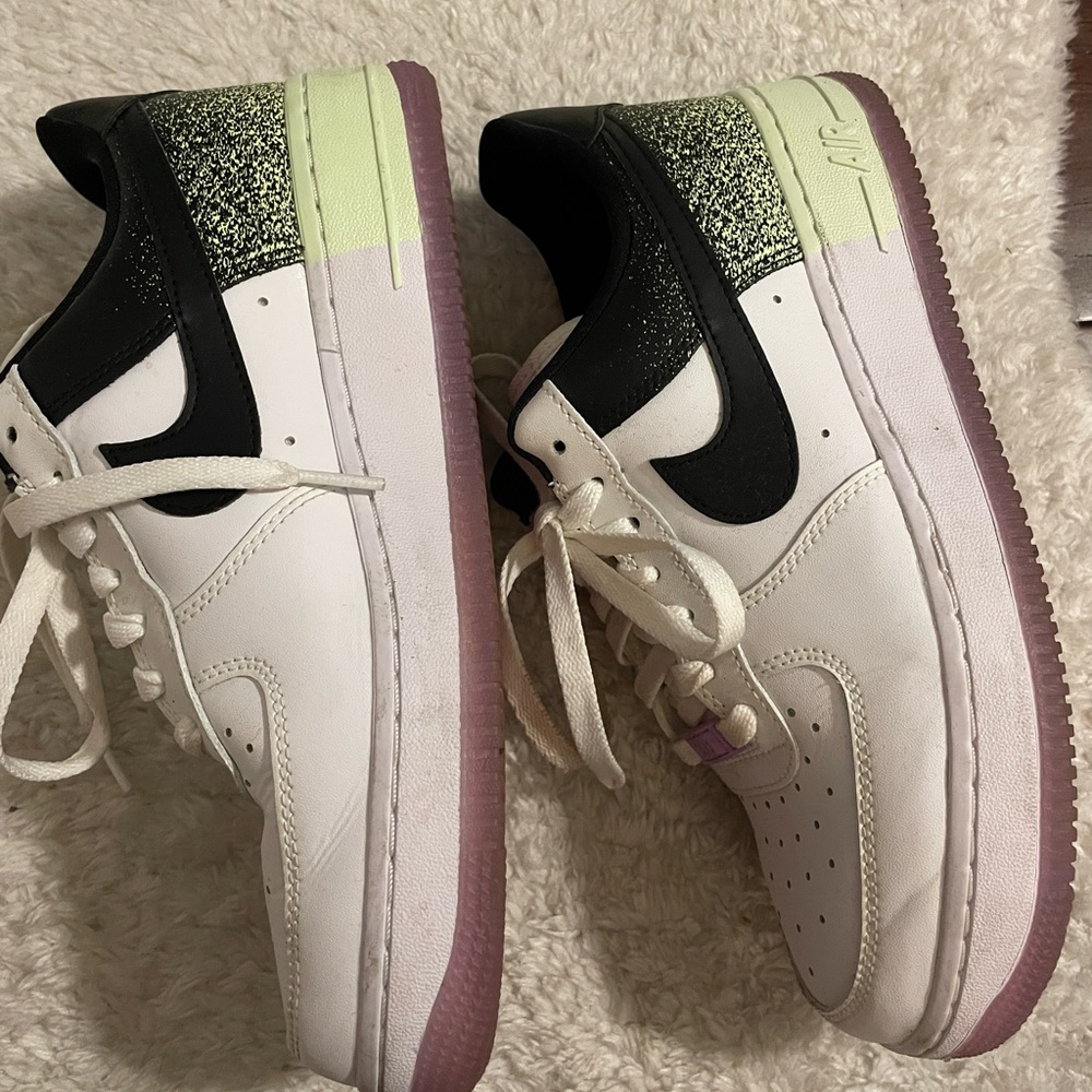 Nike Air Force 1